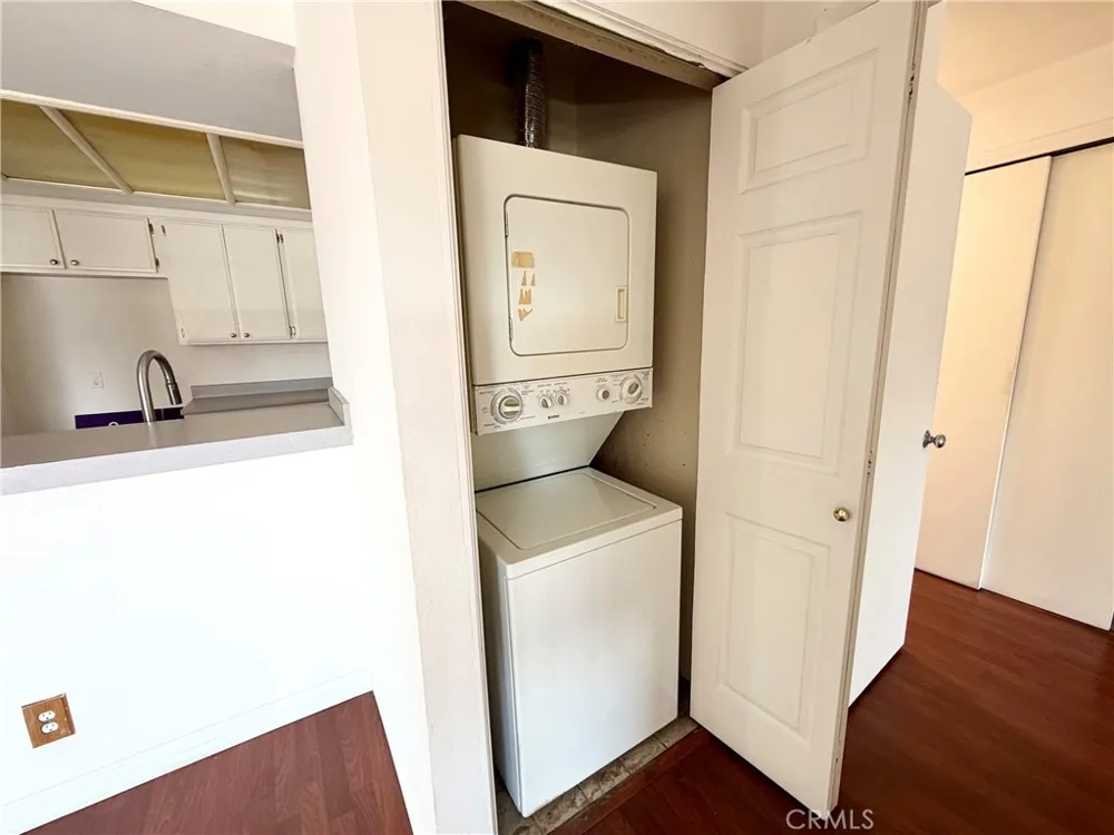 15155 Sherman Way #49 Van Nuys, CA 91405