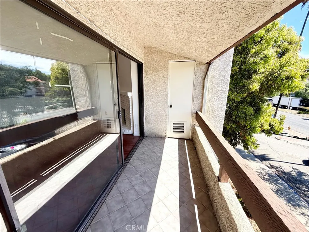 15155 Sherman Way #49 Van Nuys, CA 91405