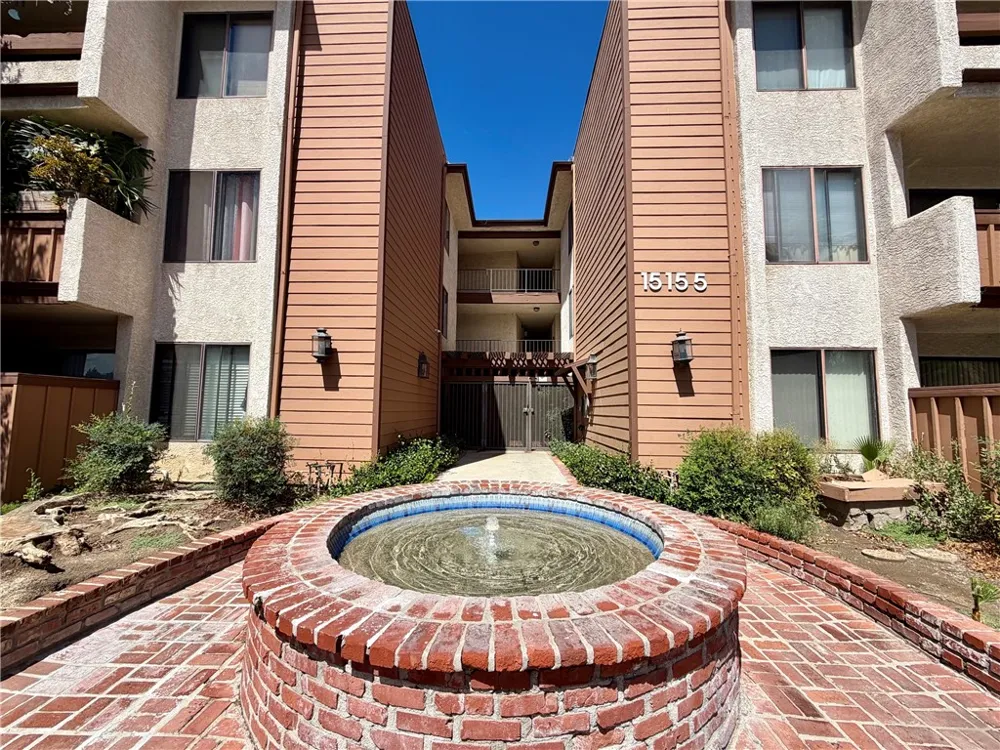 15155 Sherman Way #49 Van Nuys, CA 91405