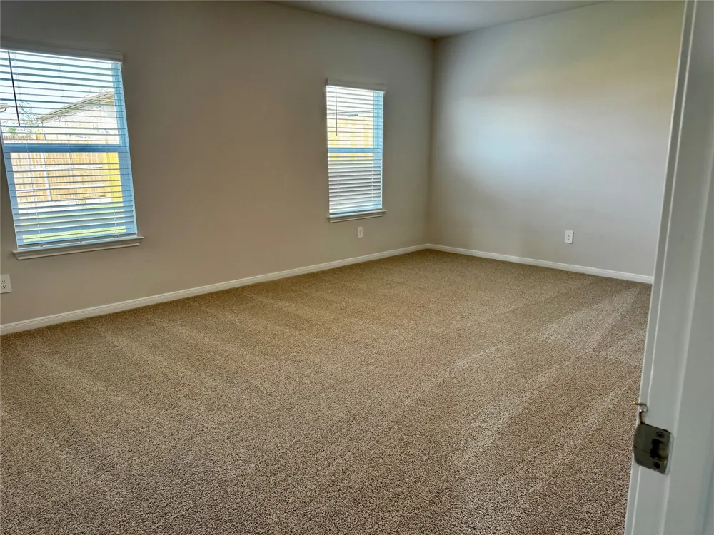 115 Bethpage Drive San Marcos, TX 78666