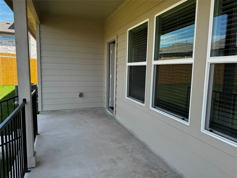 115 Bethpage Drive San Marcos, TX 78666