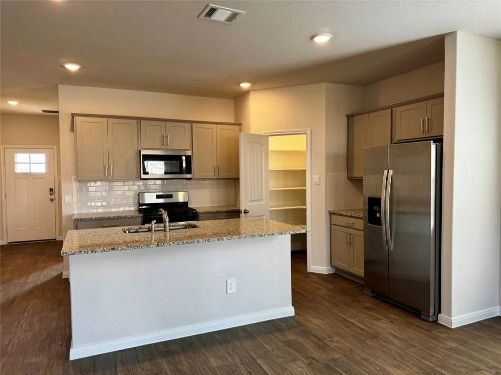115 Bethpage Drive San Marcos, TX 78666
