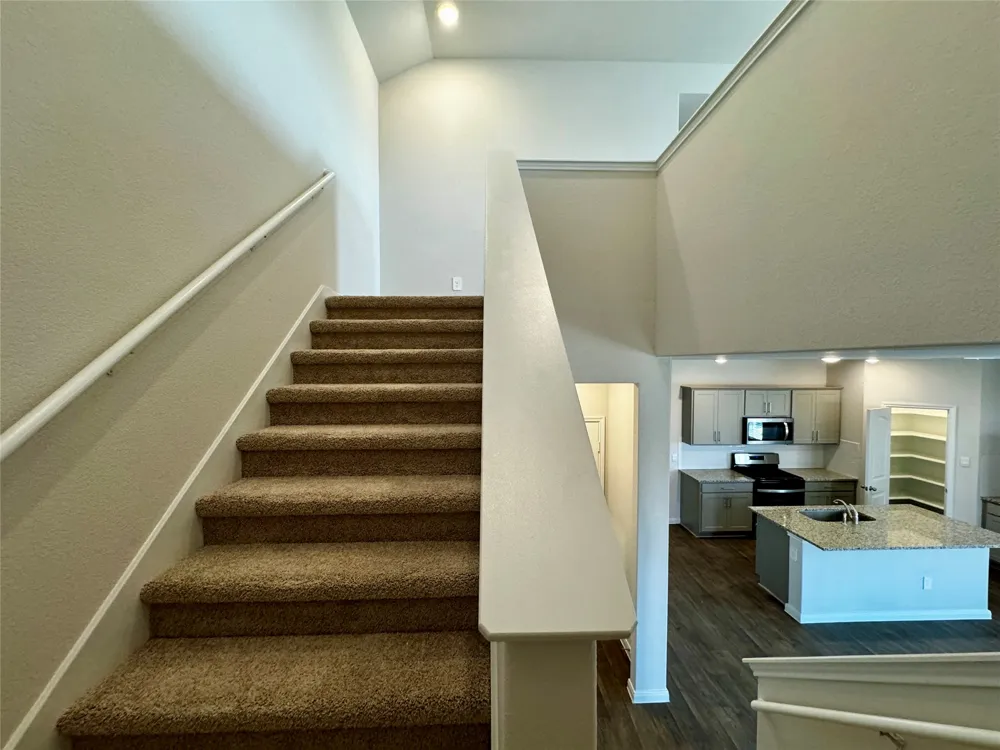 115 Bethpage Drive San Marcos, TX 78666
