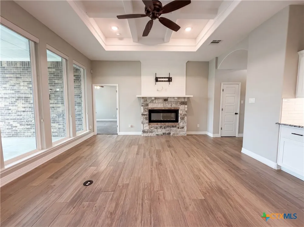 6112 Wye Oak Drive Salado, TX 76571