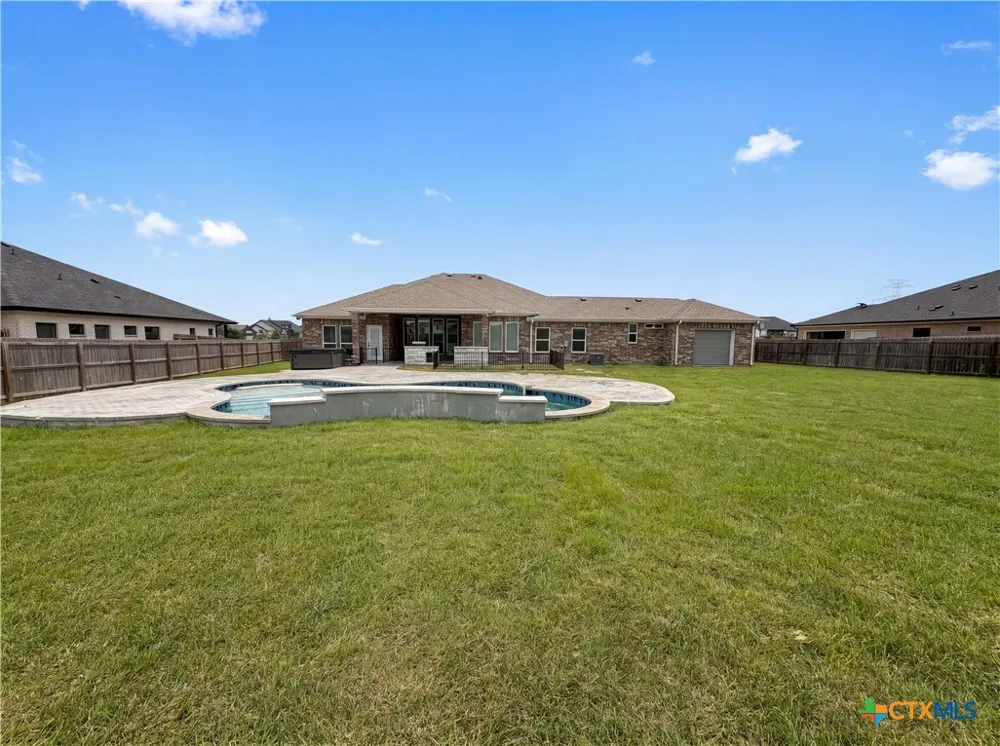 6112 Wye Oak Drive Salado, TX 76571