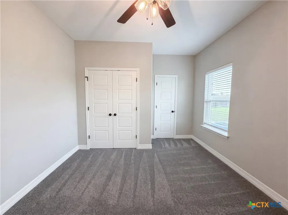 6112 Wye Oak Drive Salado, TX 76571