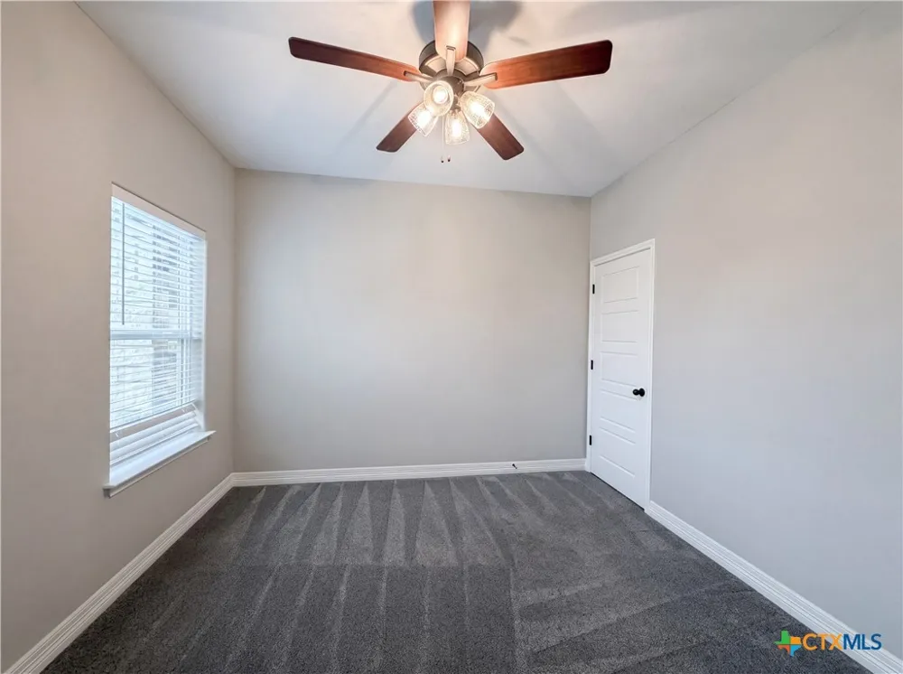 6112 Wye Oak Drive Salado, TX 76571