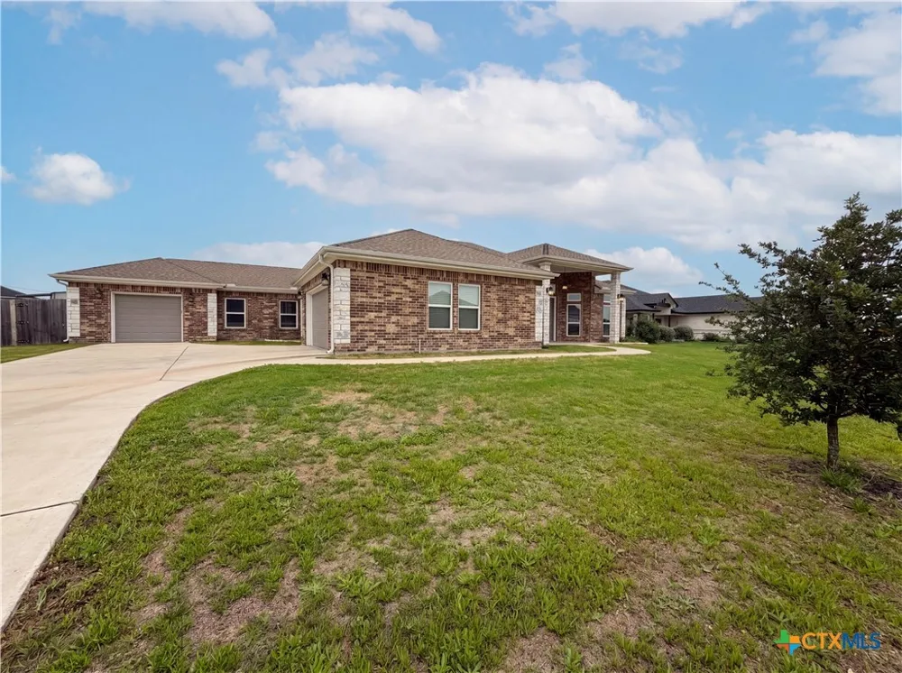 6112 Wye Oak Drive Salado, TX 76571