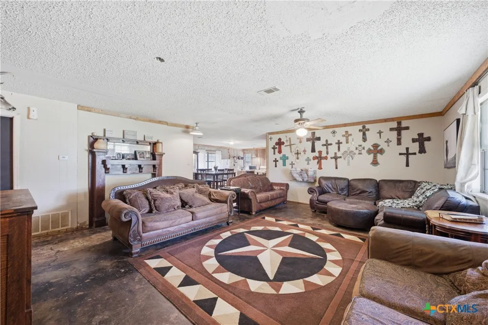 3122 Gun Club Road Temple, TX 76501