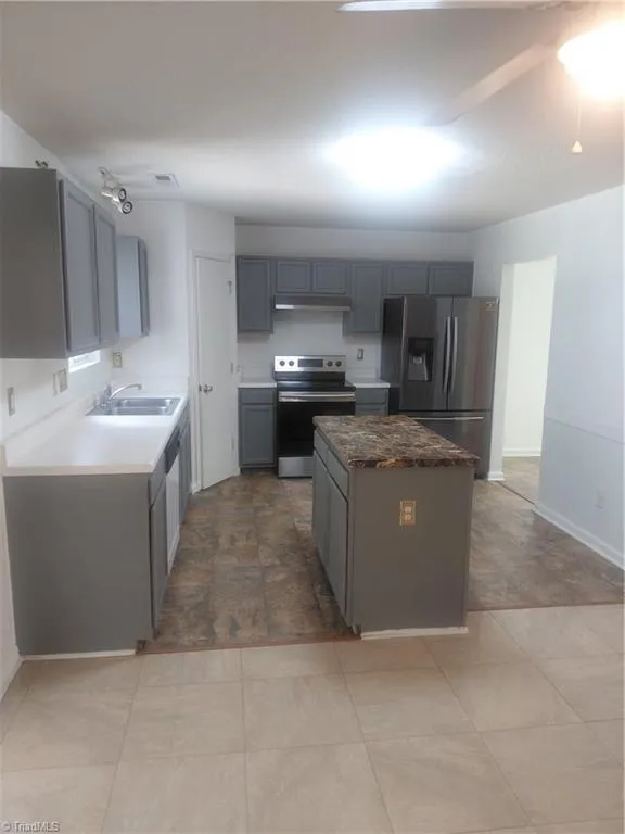 3335 WILITON WAY High Point, NC 27260