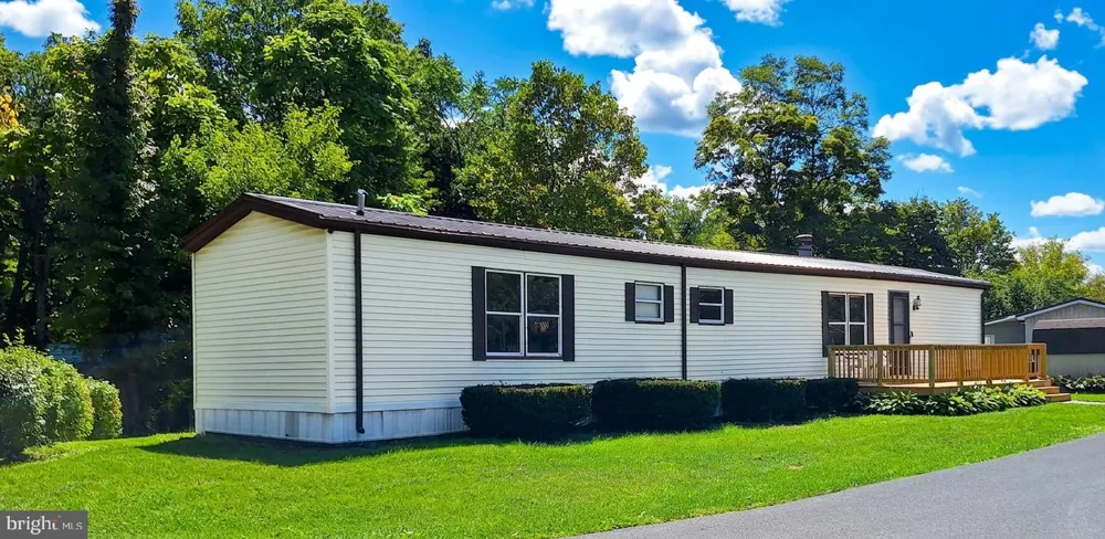 238 MOUNT LAUREL DRIVE Ridgeley, WV 26753