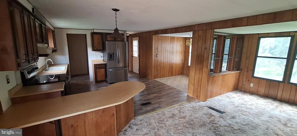 238 MOUNT LAUREL DRIVE Ridgeley, WV 26753