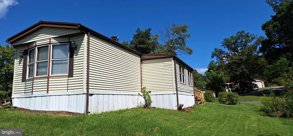 238 MOUNT LAUREL DRIVE Ridgeley, WV 26753