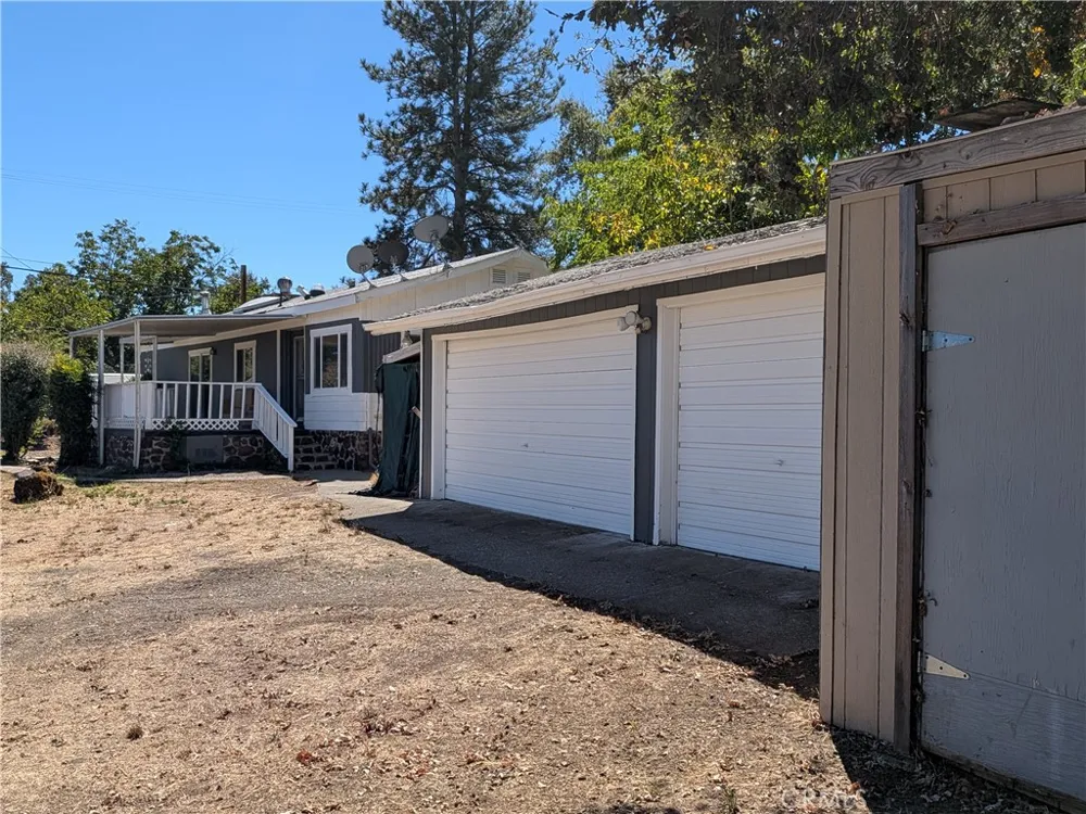 5255 Lakeshore Lakeport, CA 95453
