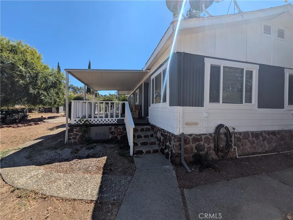 5255 Lakeshore Lakeport, CA 95453