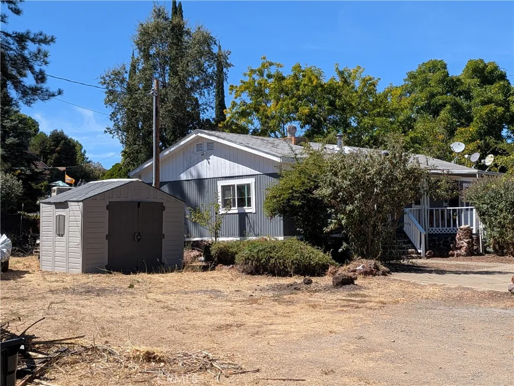 5255 Lakeshore Lakeport, CA 95453