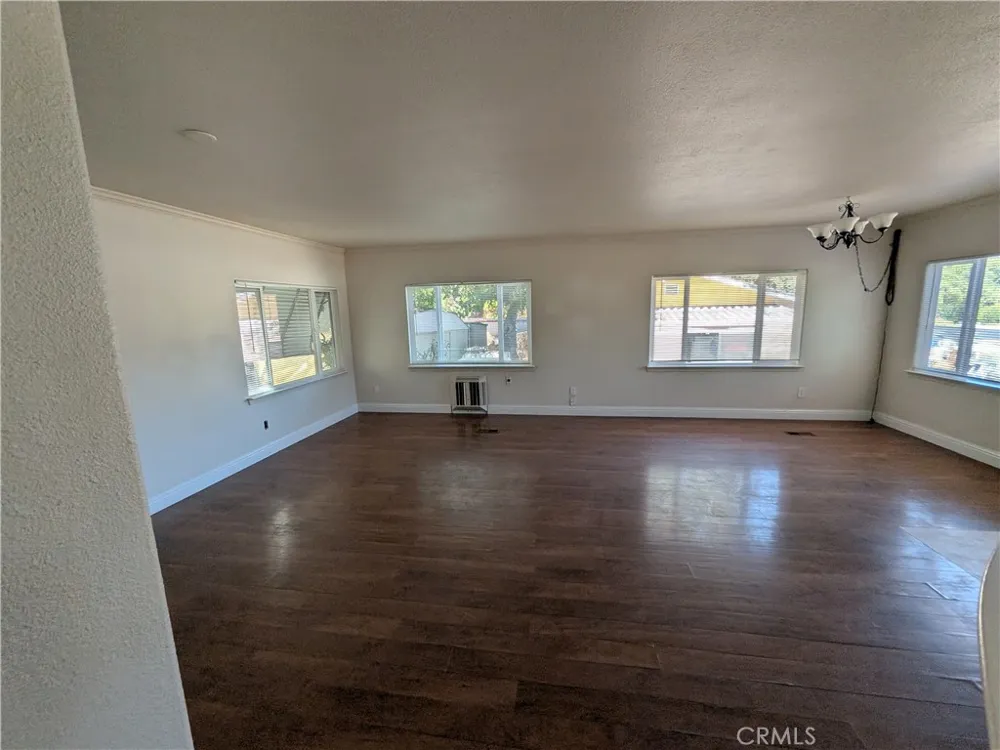 5255 Lakeshore Lakeport, CA 95453