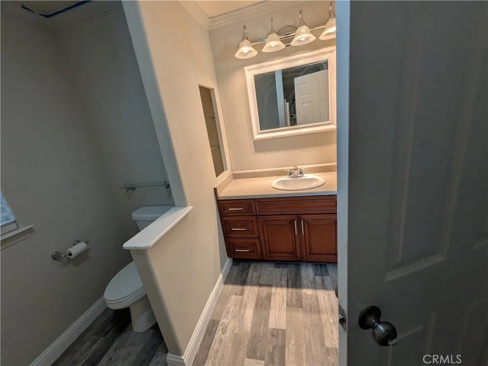5255 Lakeshore Lakeport, CA 95453