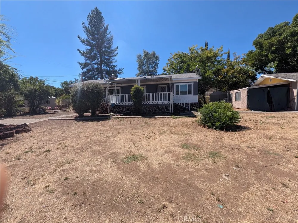 5255 Lakeshore Lakeport, CA 95453