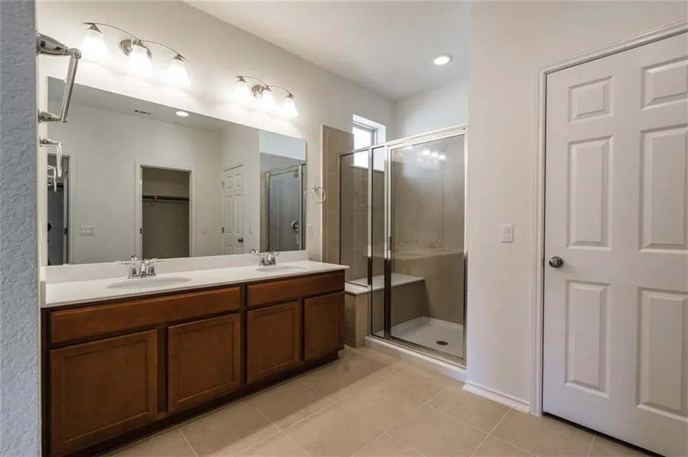 1911 Crimson Rosella Trail Trail Austin, TX 78728
