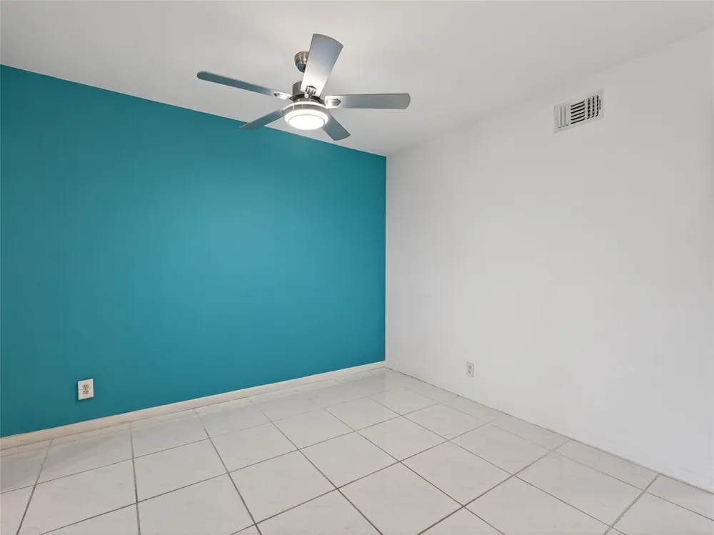 8400 W Sample Road #203 Coral Springs, FL 33065