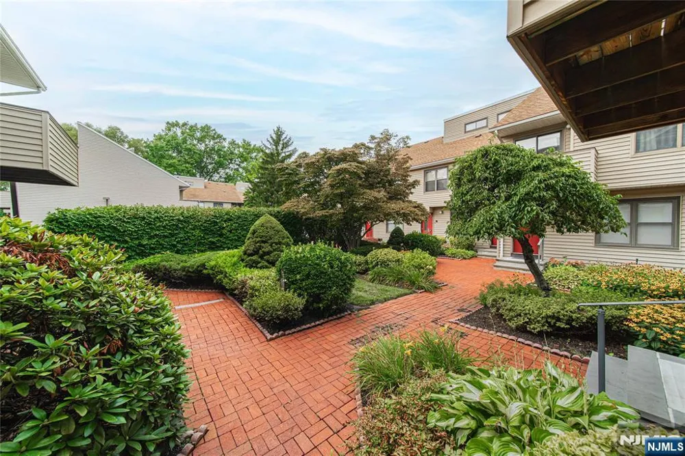 77 Liberty Street 8 Little Ferry, NJ 07643