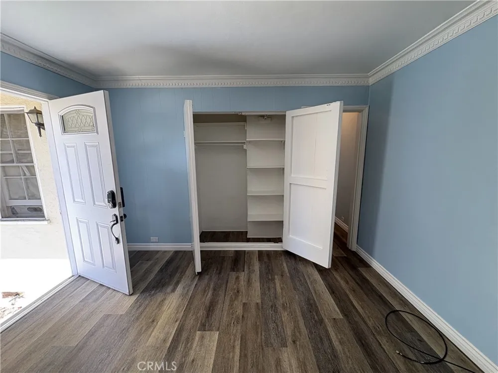 116 S Kenmore Los Angeles, CA 90004