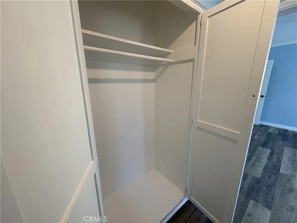 116 S Kenmore Los Angeles, CA 90004