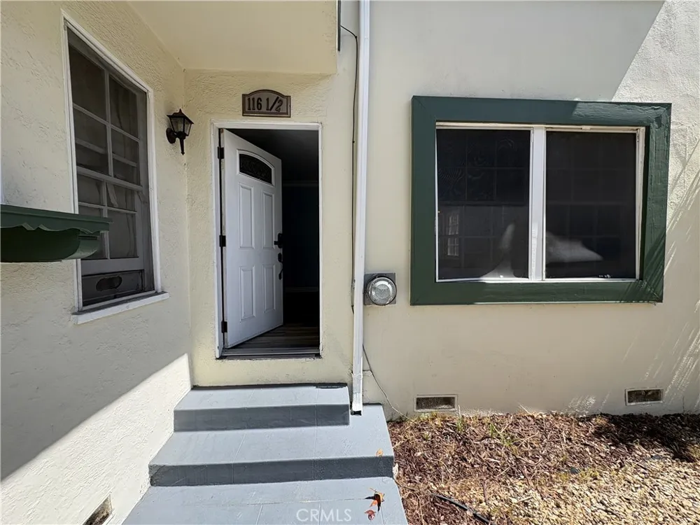 116 S Kenmore Los Angeles, CA 90004