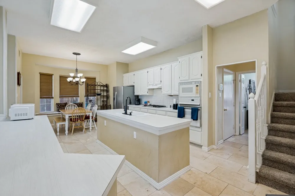 10913 Alexandria Drive Frisco, TX 75035