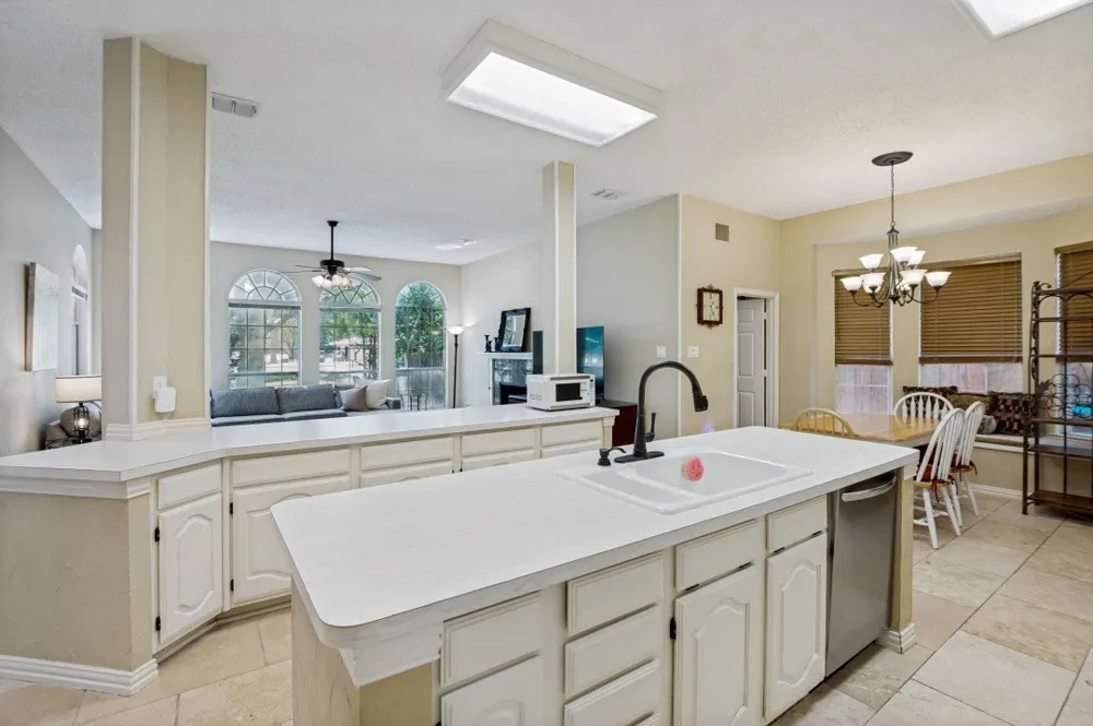 10913 Alexandria Drive Frisco, TX 75035