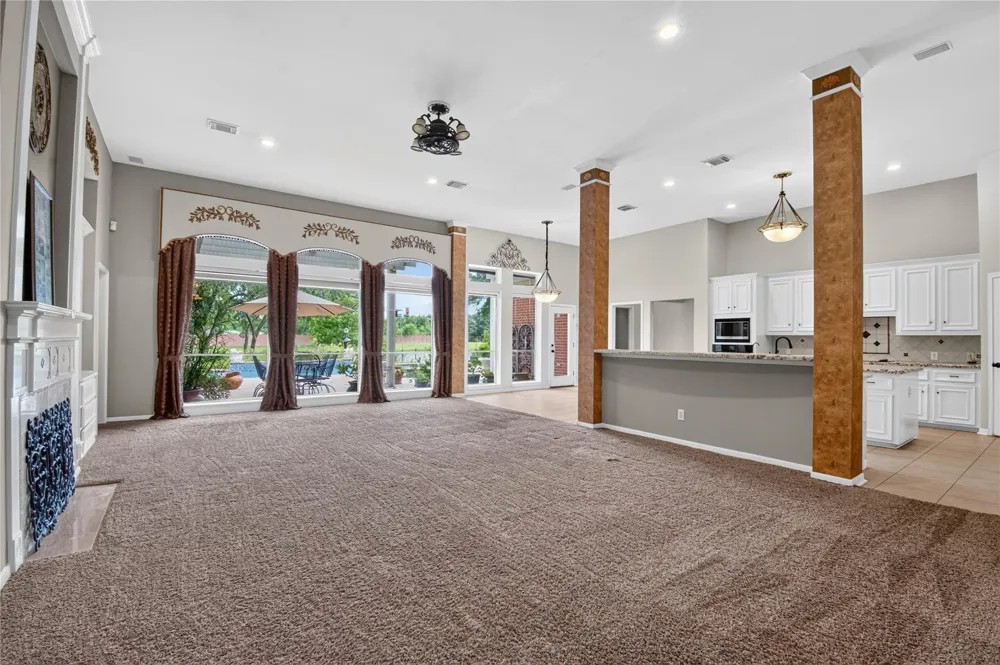 314 Bridge Crest Boulevard Houston, TX 77082