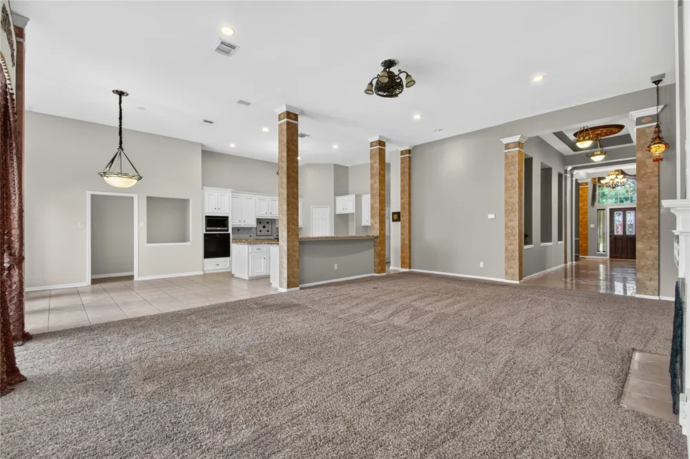 314 Bridge Crest Boulevard Houston, TX 77082