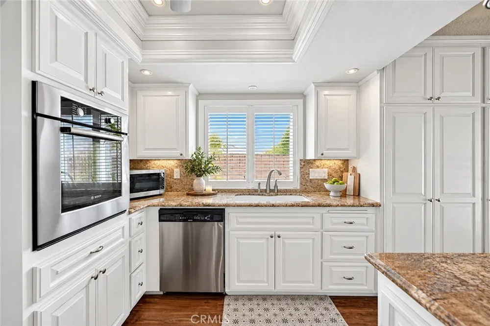 9048 Regency Way Alta Loma, CA 91701