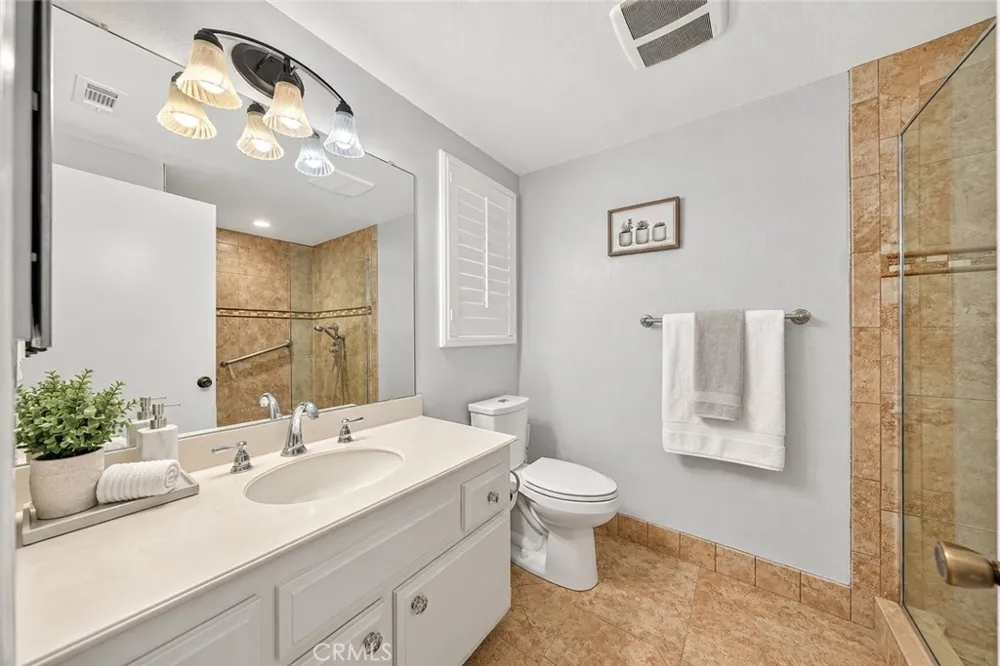 9048 Regency Way Alta Loma, CA 91701