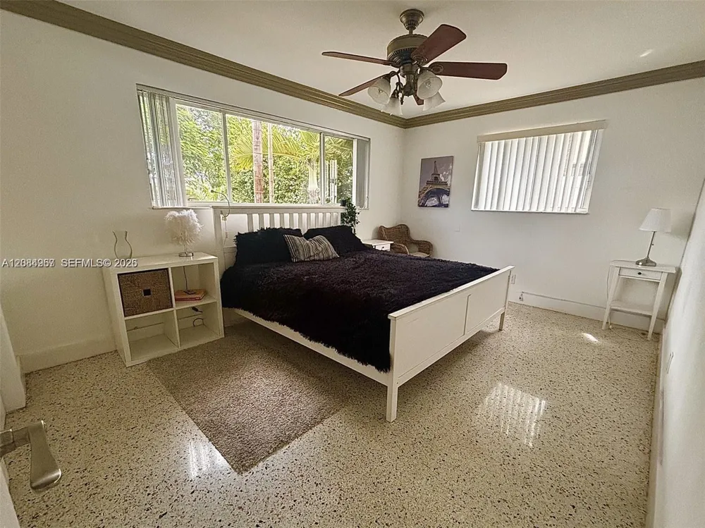 1116 13th Ct Hollywood, FL 33019