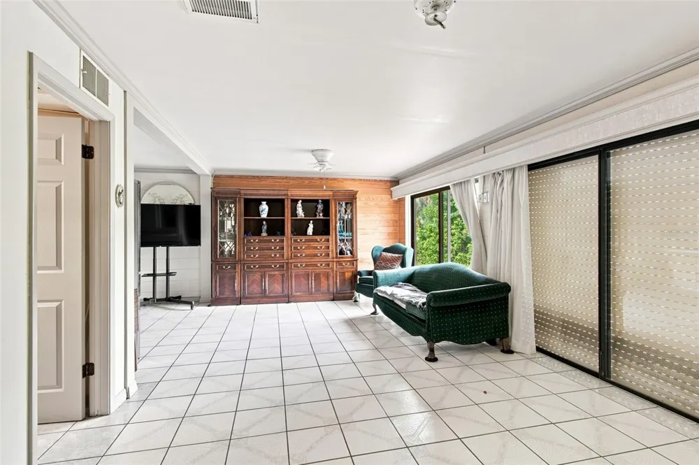 5 VENETIAN COURT Tarpon Springs, FL 34689
