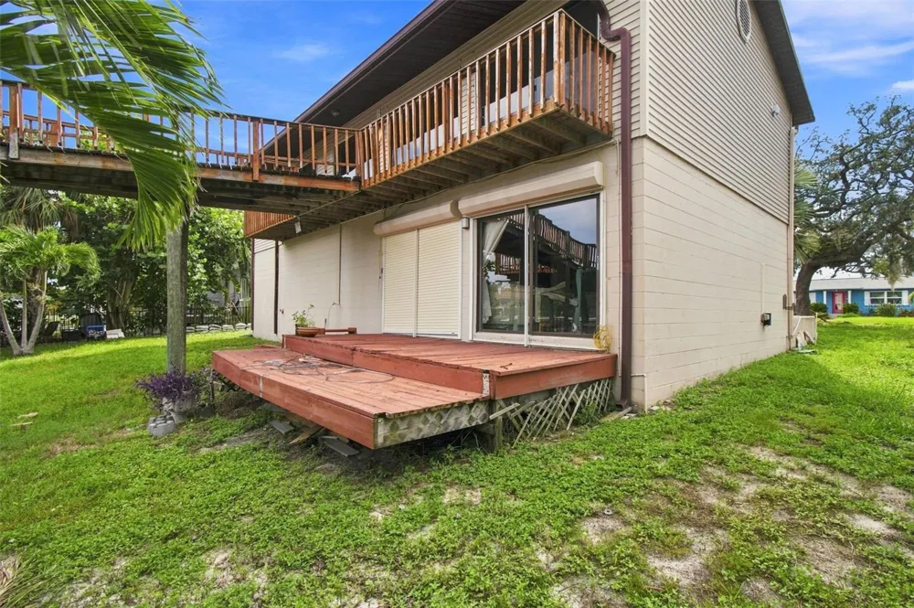 5 VENETIAN COURT Tarpon Springs, FL 34689