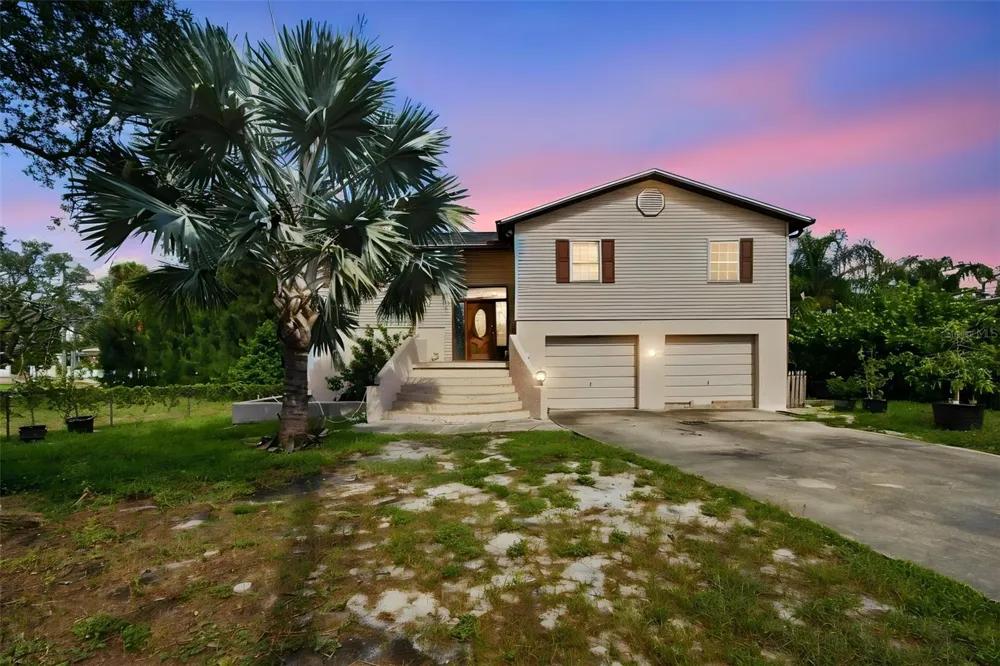 5 VENETIAN COURT Tarpon Springs, FL 34689