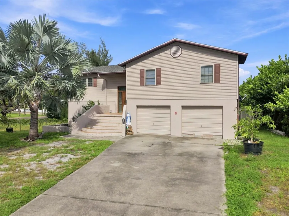 5 VENETIAN COURT Tarpon Springs, FL 34689
