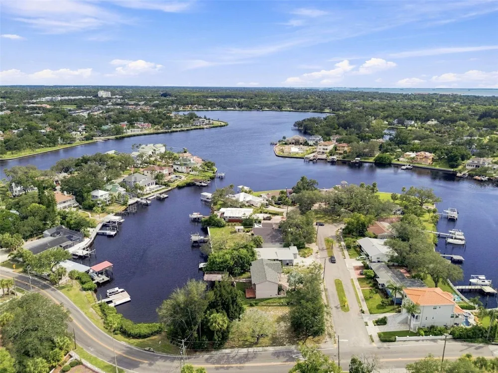 5 VENETIAN COURT Tarpon Springs, FL 34689