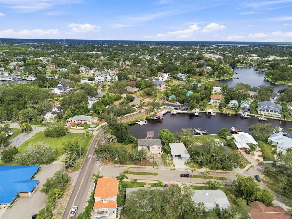 5 VENETIAN COURT Tarpon Springs, FL 34689