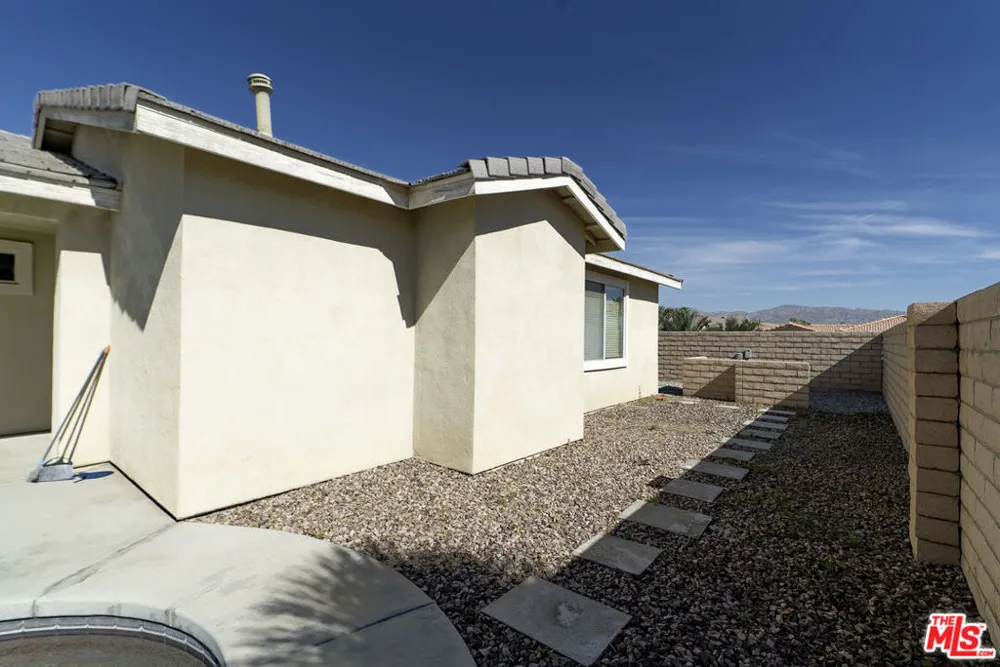 83725 Lumley Avenue Indio, CA 92203