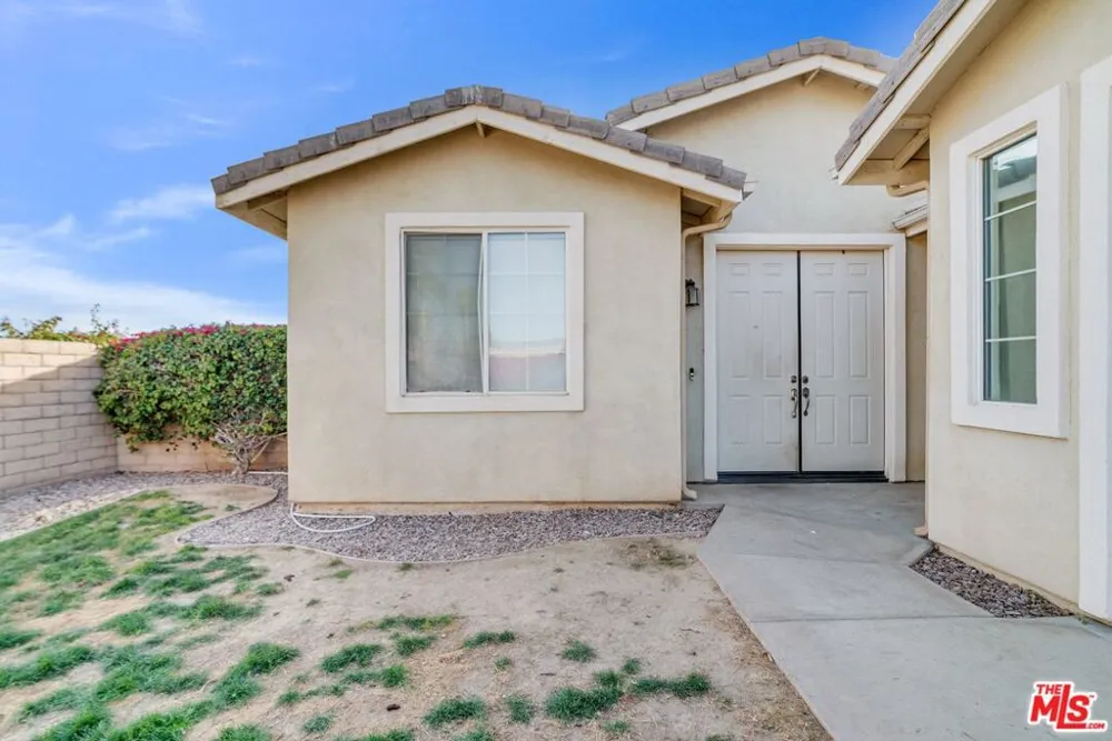 83725 Lumley Avenue Indio, CA 92203