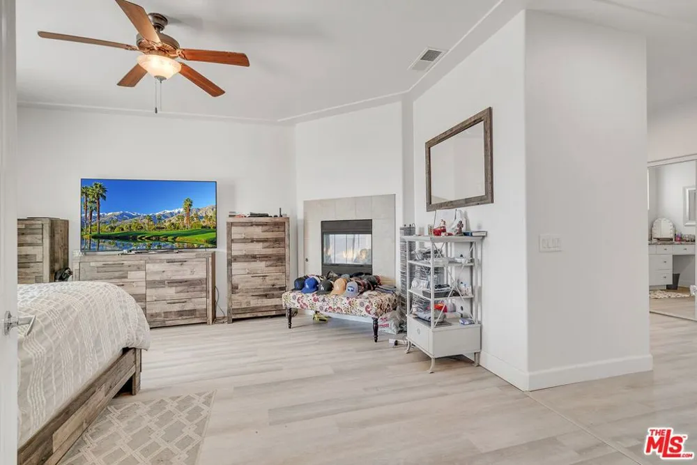 83725 Lumley Avenue Indio, CA 92203