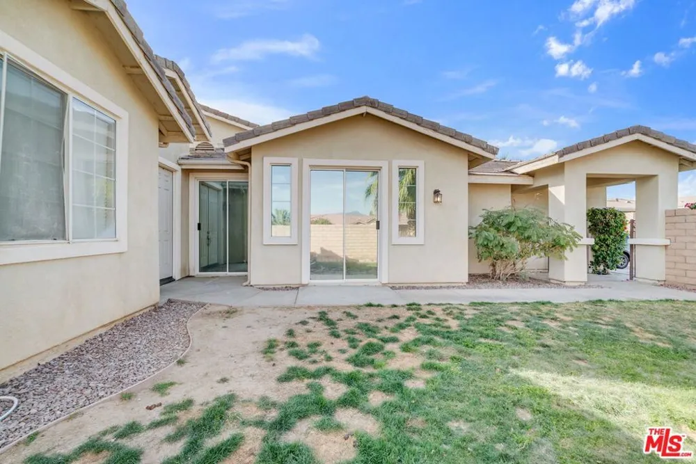 83725 Lumley Avenue Indio, CA 92203