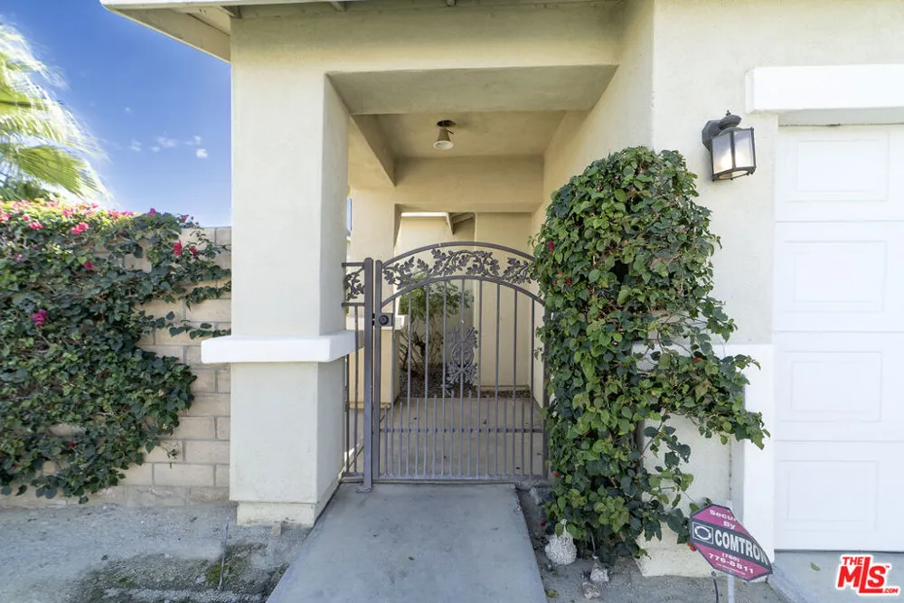 83725 Lumley Avenue Indio, CA 92203