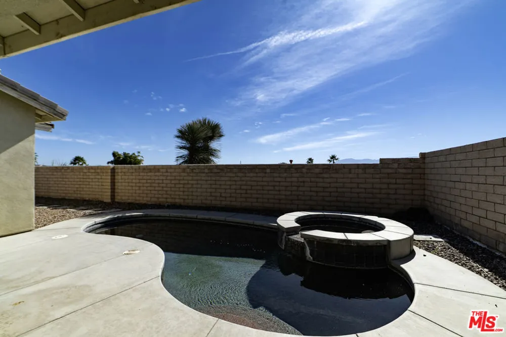83725 Lumley Avenue Indio, CA 92203