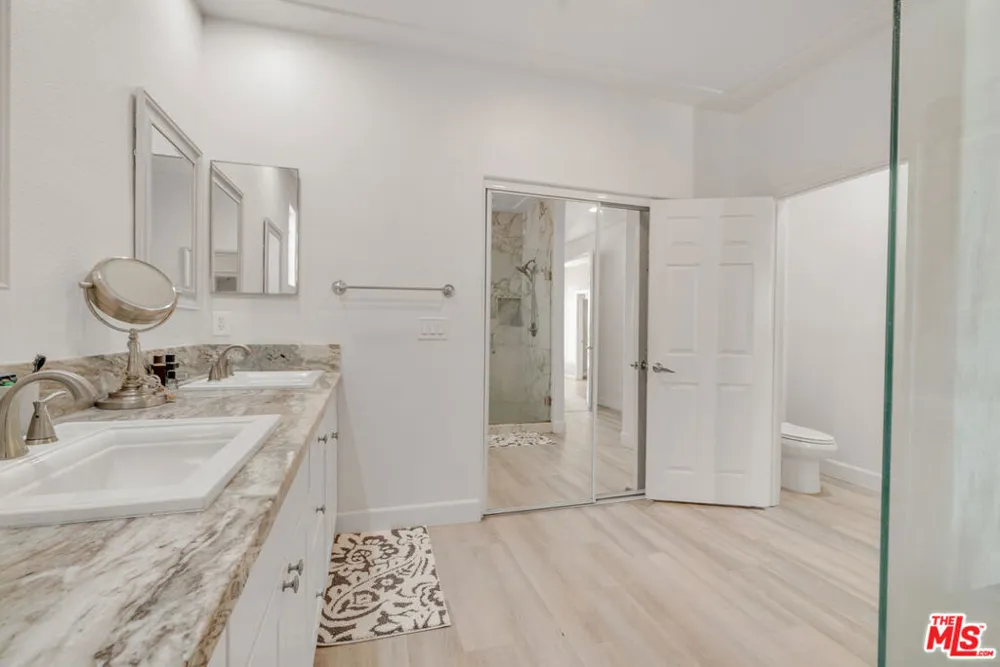83725 Lumley Avenue Indio, CA 92203