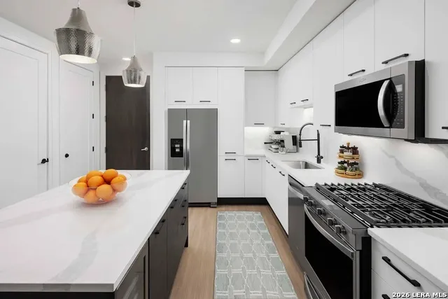1515 AUSTIN ST Unit 1-508 Houston, TX 77002
